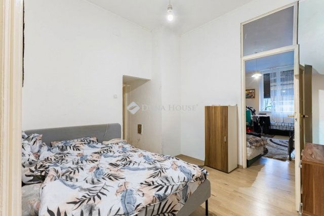 Eladó téglalakás, Budapesten, VIII. kerületben 69.9 M Ft