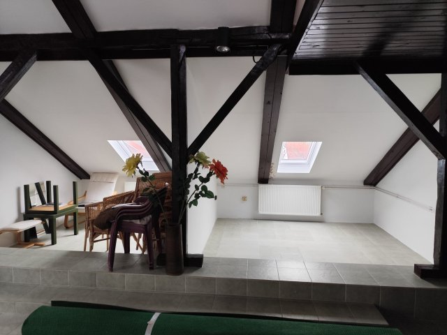 Eladó téglalakás, Balatonfüreden 124.9 M Ft, 4 szobás