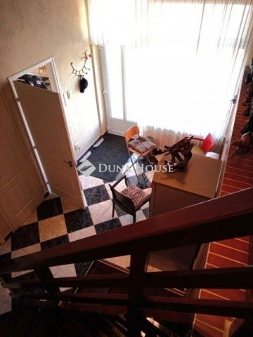 Eladó családi ház, Vecsésen 148 M Ft, 3 szobás