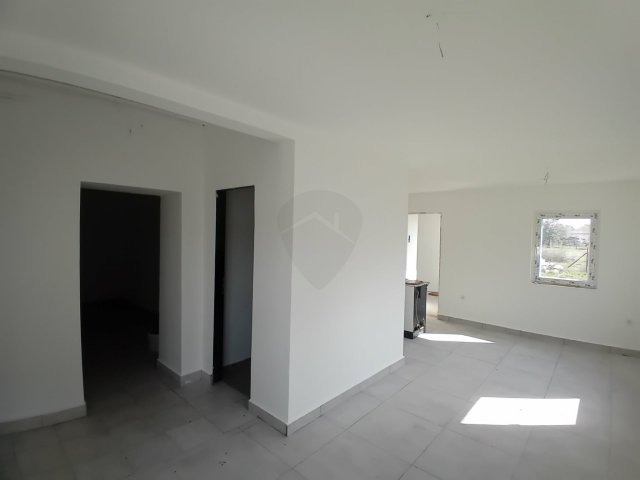 Eladó családi ház, Adácson 24.99 M Ft, 1+1 szobás