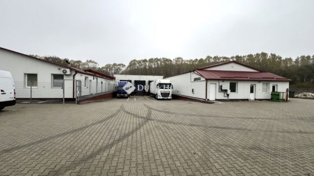 Eladó ipari ingatlan, Üllőn 950 M Ft / költözzbe.hu