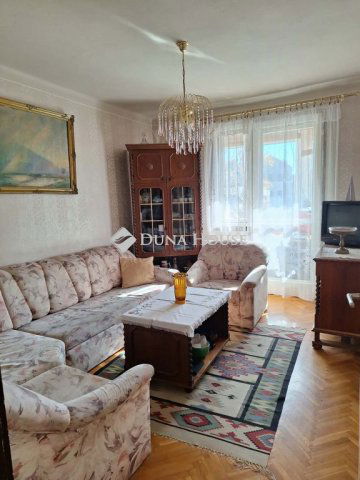 Eladó téglalakás, Szombathelyen 52 M Ft, 3 szobás