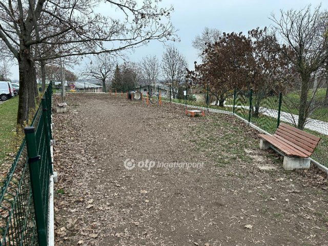 Eladó panellakás, Budapesten, XXII. kerületben 73 M Ft