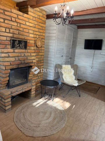 Eladó családi ház, Balatonendréden 35 M Ft, 2 szobás