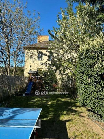 Eladó téglalakás, Budapesten, XV. kerületben 84.9 M Ft