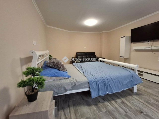 Eladó sorház, Karcagon 17.5 M Ft, 1 szobás / költözzbe.hu