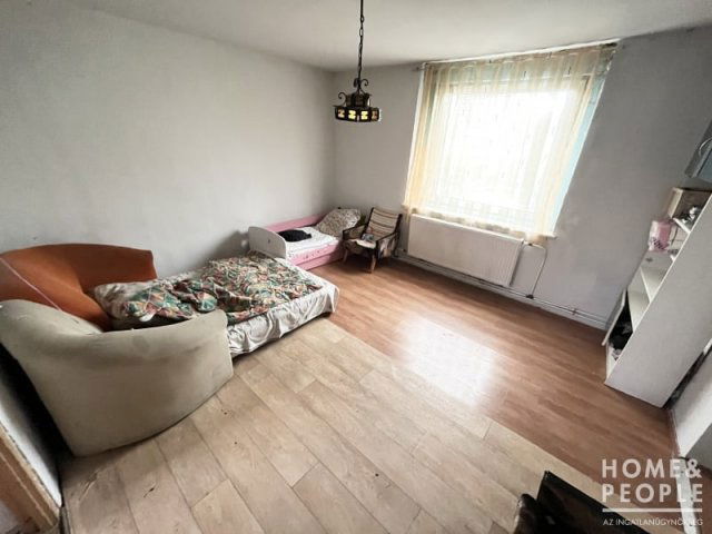 Eladó családi ház, Szegeden 51.699 M Ft, 4+2 szobás