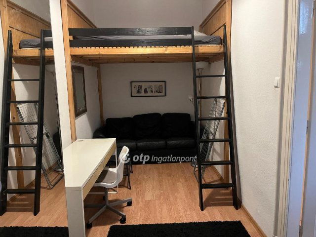 Kiadó téglalakás, albérlet, Budapesten, V. kerületben, 3 szobás