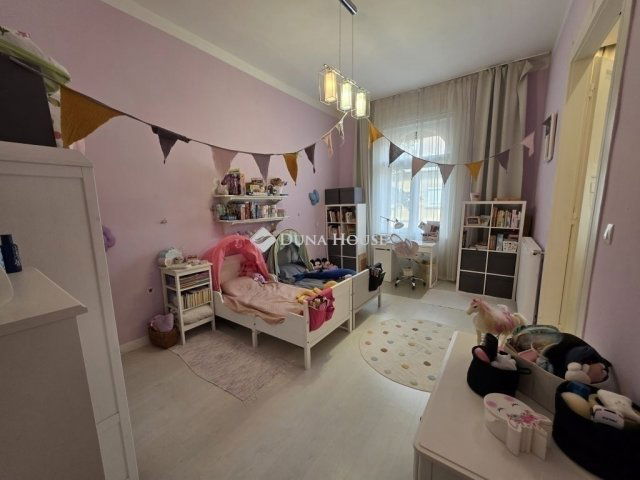 Eladó téglalakás, Budapesten, XII. kerületben 119 M Ft, 3 szobás