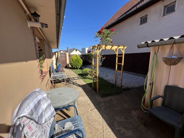 Eladó családi ház, Debrecenben 73.9 M Ft, 3 szobás