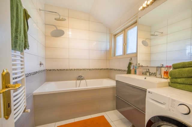 Eladó családi ház, Budapesten, XVI. kerületben, Rovás utcában