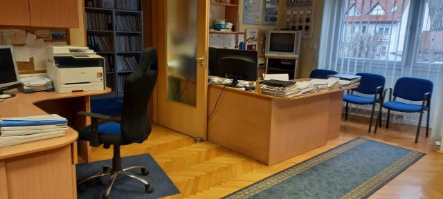 Eladó iroda, Nyíregyházán 92 M Ft, 3 szobás