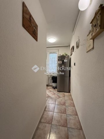 Eladó panellakás, Budapesten, XVIII. kerületben 68 M Ft, 2 szobás