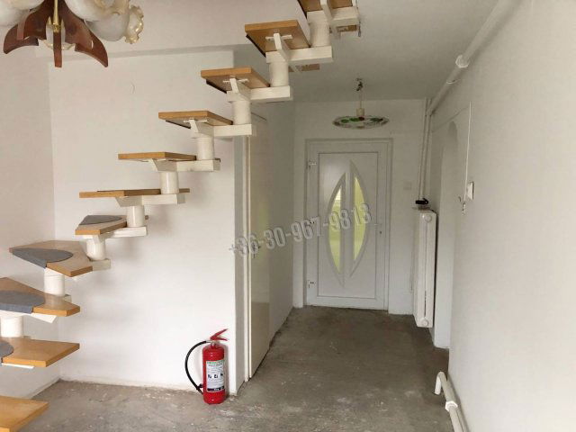 Eladó családi ház, Békéscsabán 19.9 M Ft, 2 szobás