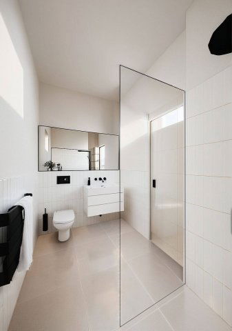 Eladó családi ház, Szigetszentmiklóson 108.8 M Ft, 5 szobás