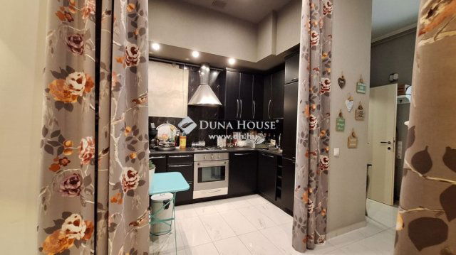 Eladó téglalakás, Budapesten, I. kerületben 114.9 M Ft, 2 szobás