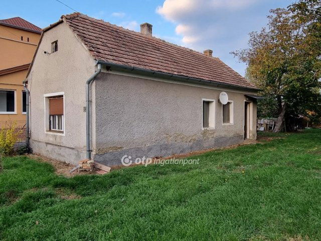 Eladó családi ház, Jánosházán 9.99 M Ft, 2+1 szobás