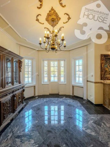 Eladó családi ház, Kecskeméten 275 M Ft, 4 szobás