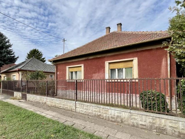 Eladó családi ház, Nagykátán 36 M Ft, 2+1 szobás