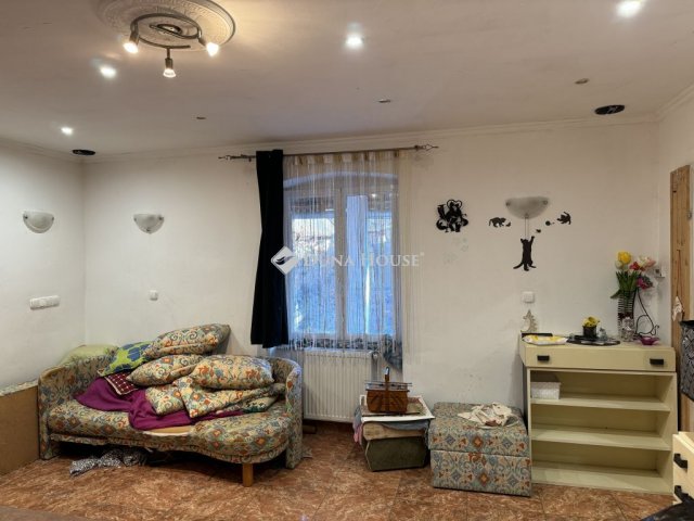 Eladó családi ház, Dorogon, Pataksor utcában 20.8 M Ft, 2 szobás