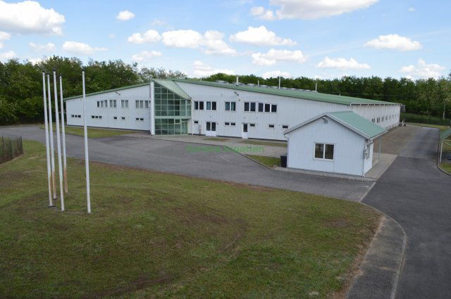 Eladó ipari ingatlan, Baktalórántházán 656.47 M Ft
