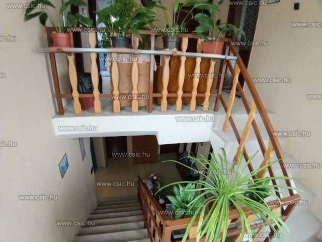 Eladó családi ház, Budapesten, XVIII. kerületben 124.9 M Ft