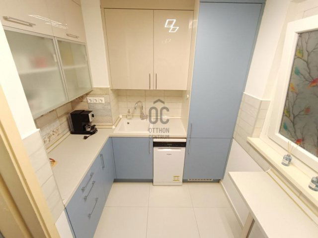 Eladó panellakás, Budapesten, III. kerületben 69.9 M Ft, 2 szobás