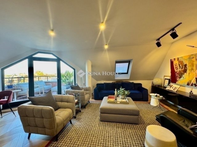 Eladó téglalakás, Budapesten, VI. kerületben 183 M Ft, 3 szobás