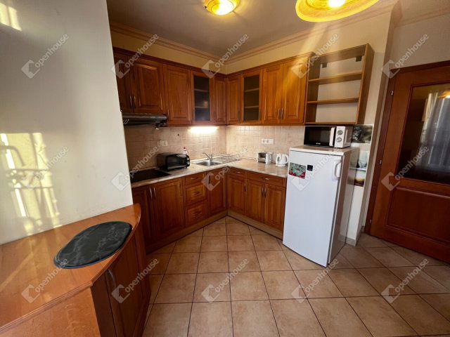 Kiadó téglalakás, albérlet, Debrecenben 180 E Ft / hó, 1 szobás