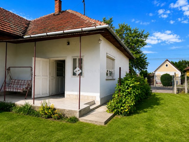 Eladó családi ház, Sződön 73.5 M Ft, 4 szobás
