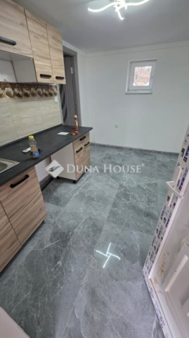 Eladó családi ház, Tóalmáson 29 M Ft, 1 szobás