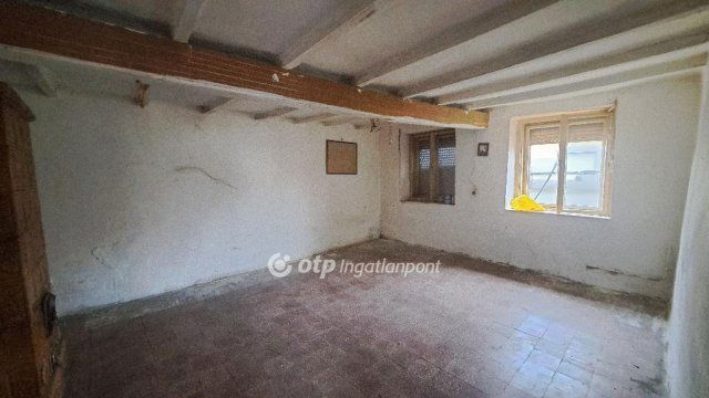 Eladó családi ház, Csanyteleken 8 M Ft, 2+1 szobás