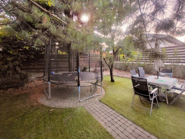 Eladó téglalakás, Budaörsön 199 M Ft, 5 szobás