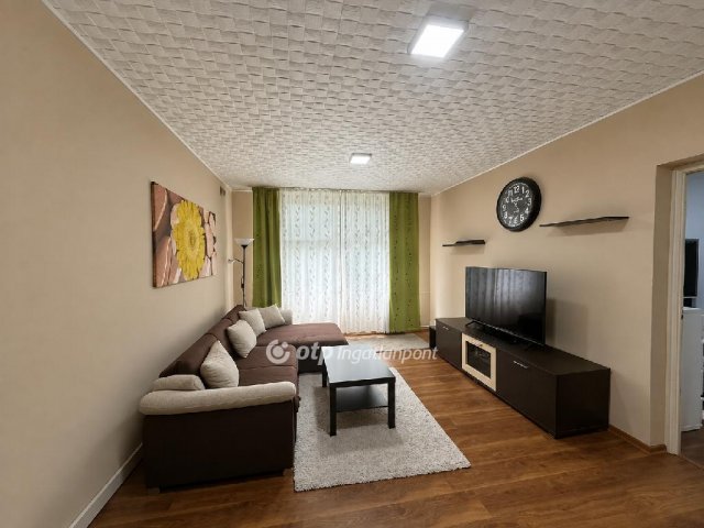 Eladó panellakás, Budapesten, X. kerületben 75.9 M Ft, 3 szobás