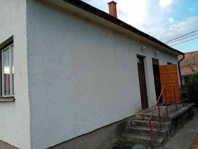 Eladó családi ház, Kötcsén 50 M Ft, 4 szobás