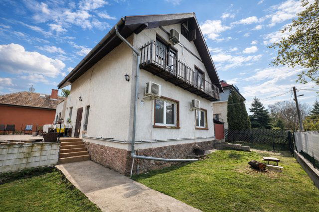 Eladó családi ház, XIV. kerületben, Bazsarózsa utcában