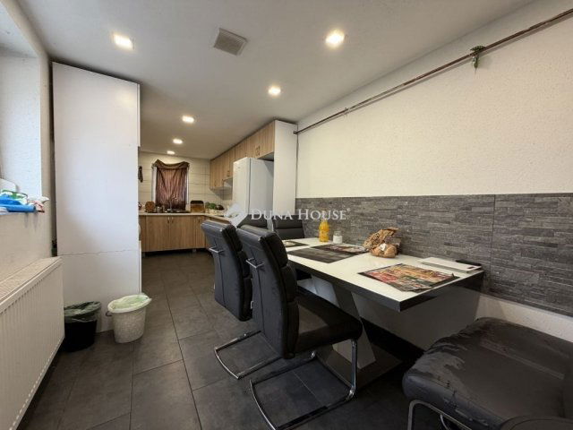 Eladó családi ház, Budapesten, XX. kerületben 239 M Ft