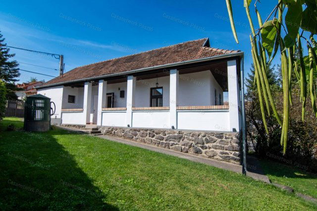 Eladó hotel, Cserhátszentivánon 60 M Ft, 2 szobás