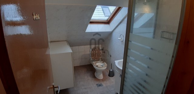 Eladó családi ház, Budapesten, III. kerületben 140 M Ft