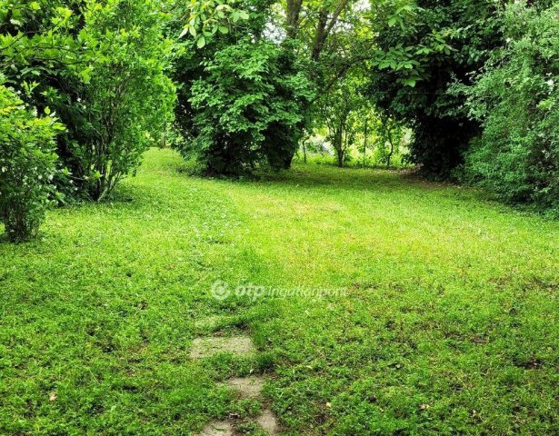 Eladó családi ház, Érden 99 M Ft, 3 szobás