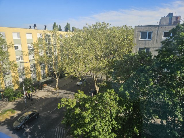 Eladó panellakás, Győrött 42.9 M Ft, 1+1 szobás