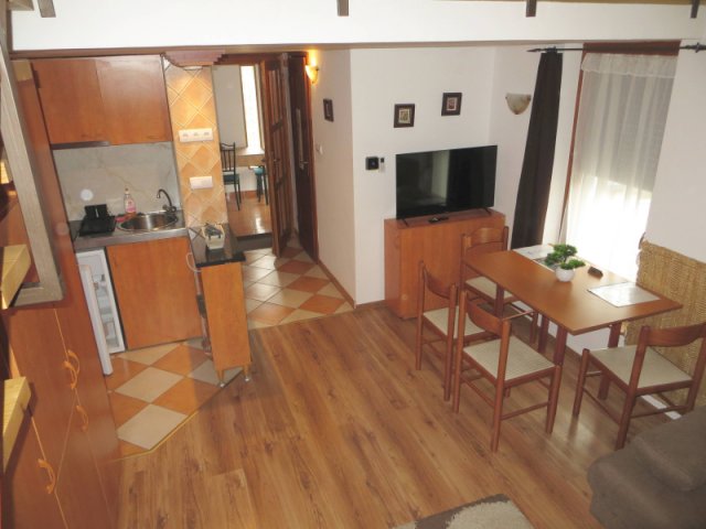 Eladó téglalakás, Gyulán 38 M Ft, 1+1 szobás