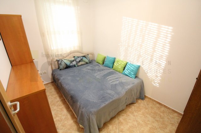 Kiadó téglalakás, albérlet, Szegeden 170 E Ft / hó, 2 szobás