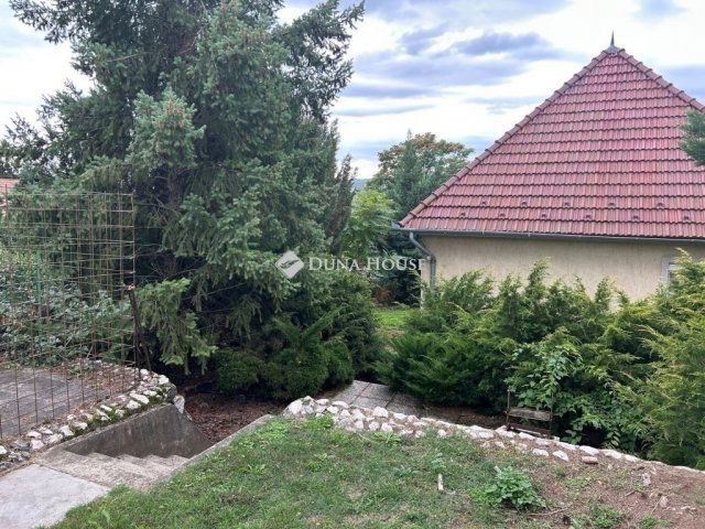 Eladó családi ház, Gödöllőn 139.9 M Ft, 5 szobás