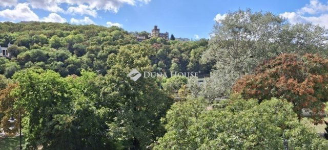 Eladó téglalakás, Budapesten, I. kerületben 79.5 M Ft, 1 szobás