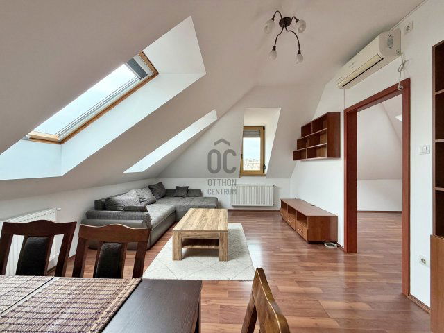 Eladó téglalakás, Budapesten, XV. kerületben 68 M Ft, 3 szobás