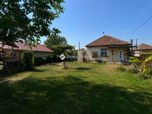 Eladó családi ház, Dabason 52 M Ft, 4 szobás