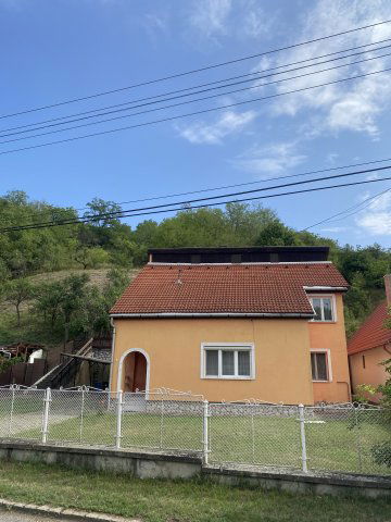 Eladó családi ház, Miskolcon 47.9 M Ft, 3+2 szobás