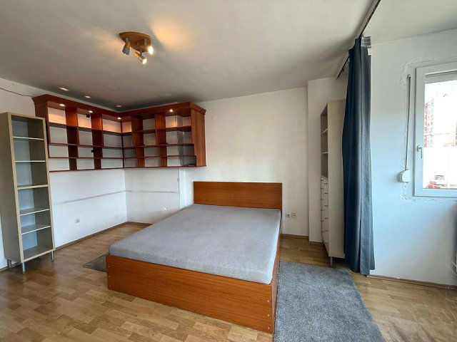 Eladó panellakás, Budapesten, III. kerületben 76.9 M Ft, 2 szobás