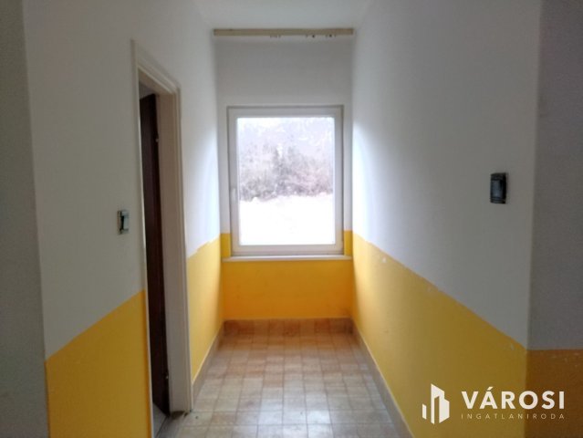 Eladó családi ház, Salgótarjánban 32.9 M Ft, 4+1 szobás